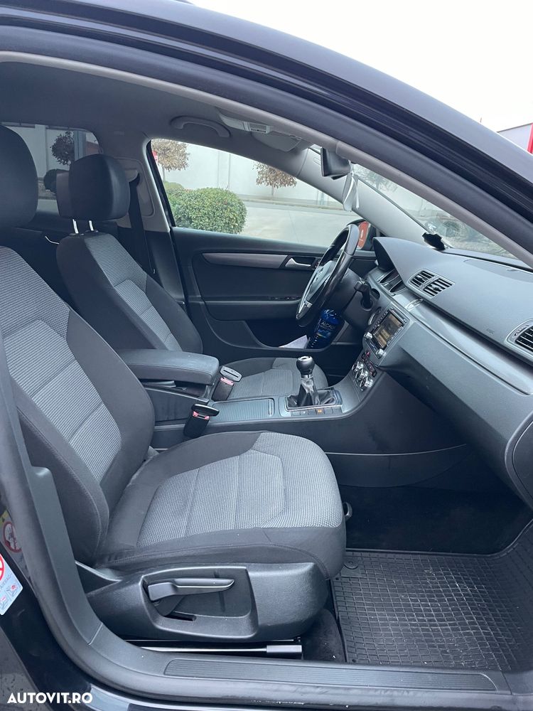 Volkswagen Passat Variant 2.0 TDI BlueMotion Technology Highline - 6