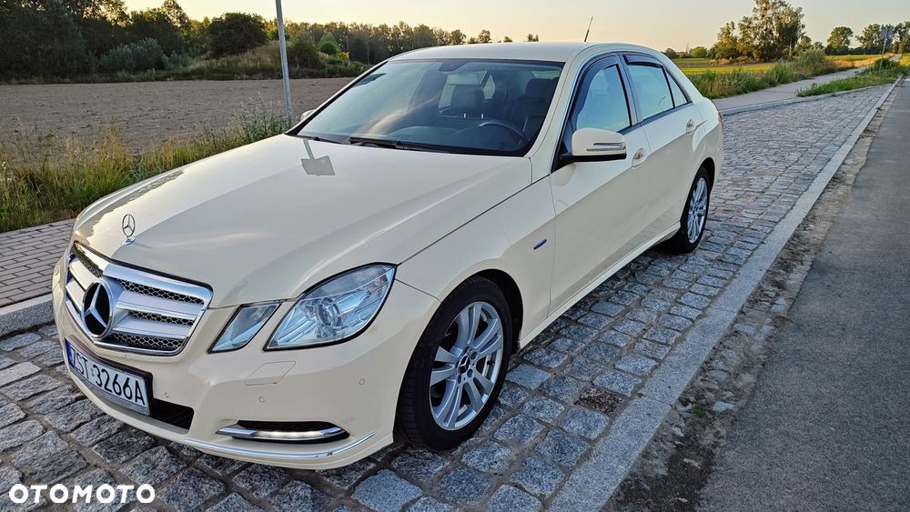 Mercedes-Benz Klasa E - 2