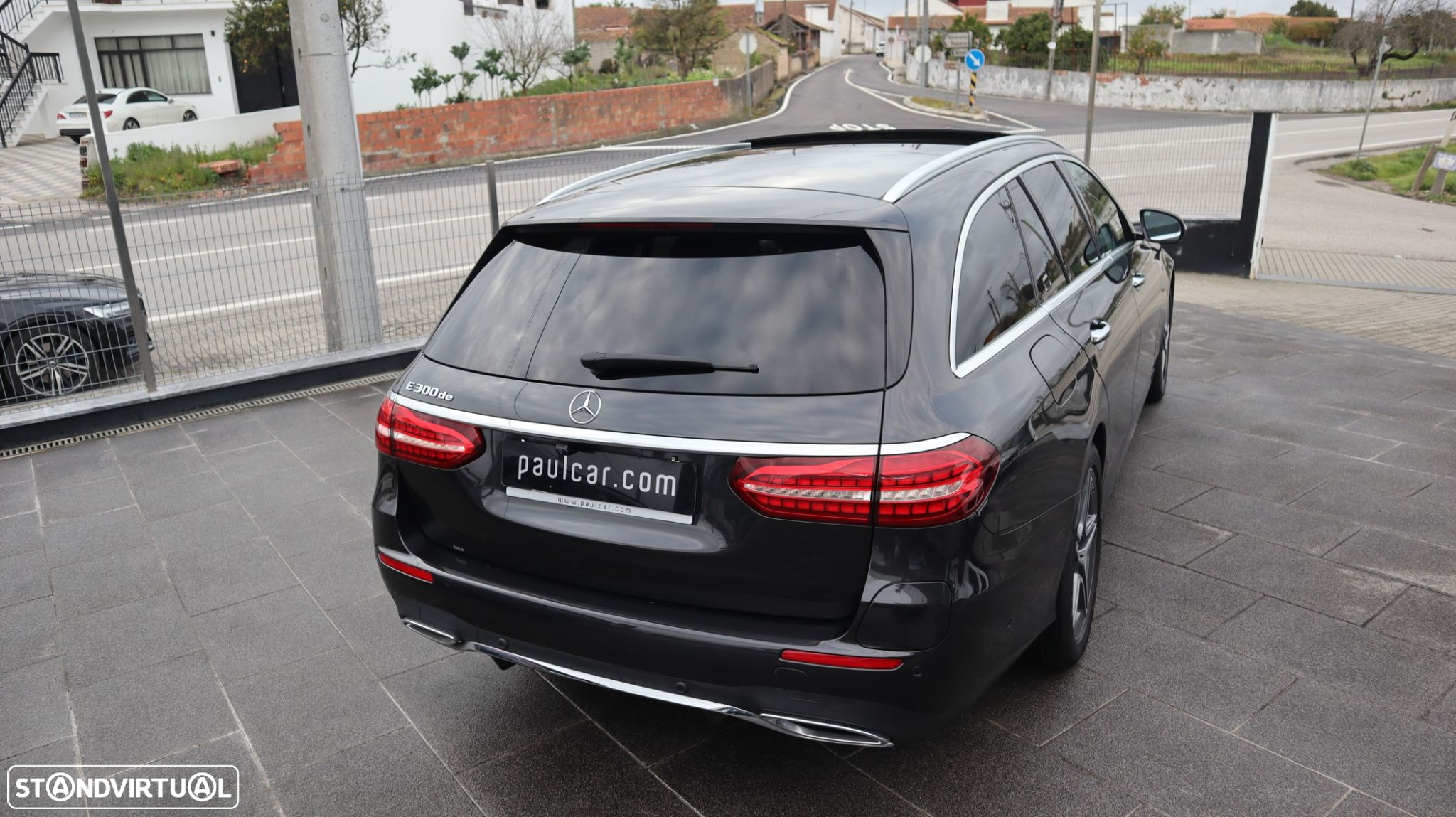 Mercedes-Benz E 300 de AMG Line - 7