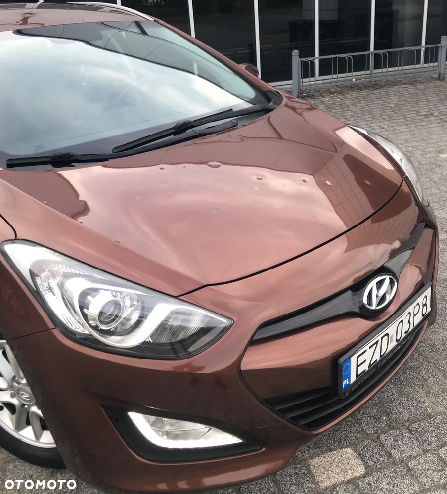 Hyundai i30 blue 1.6 CRDi Style - 22