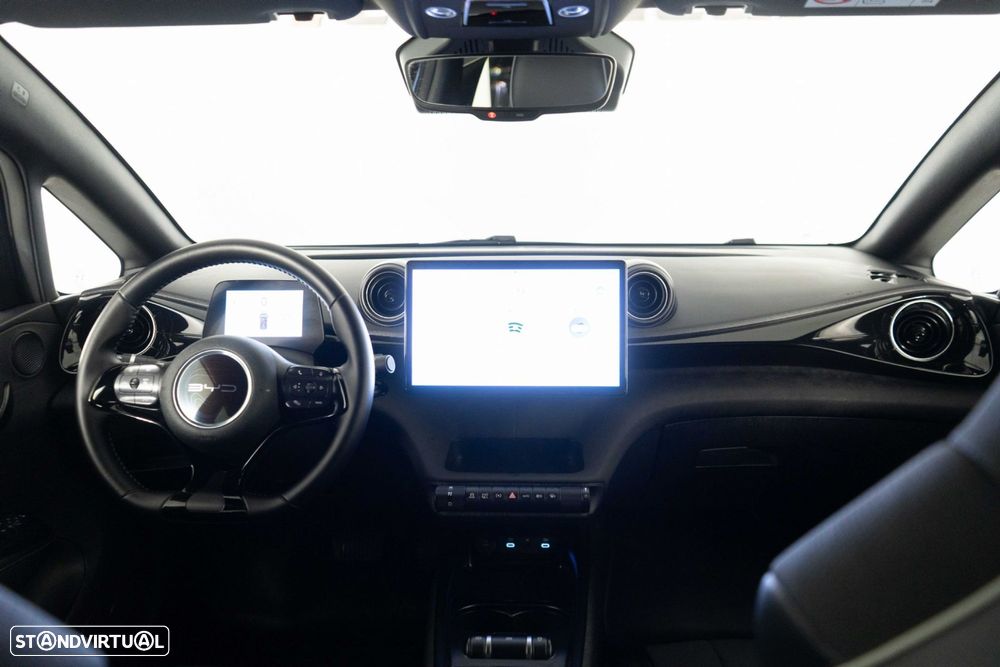 BYD Dolphin 60.4 kWh Design - 20