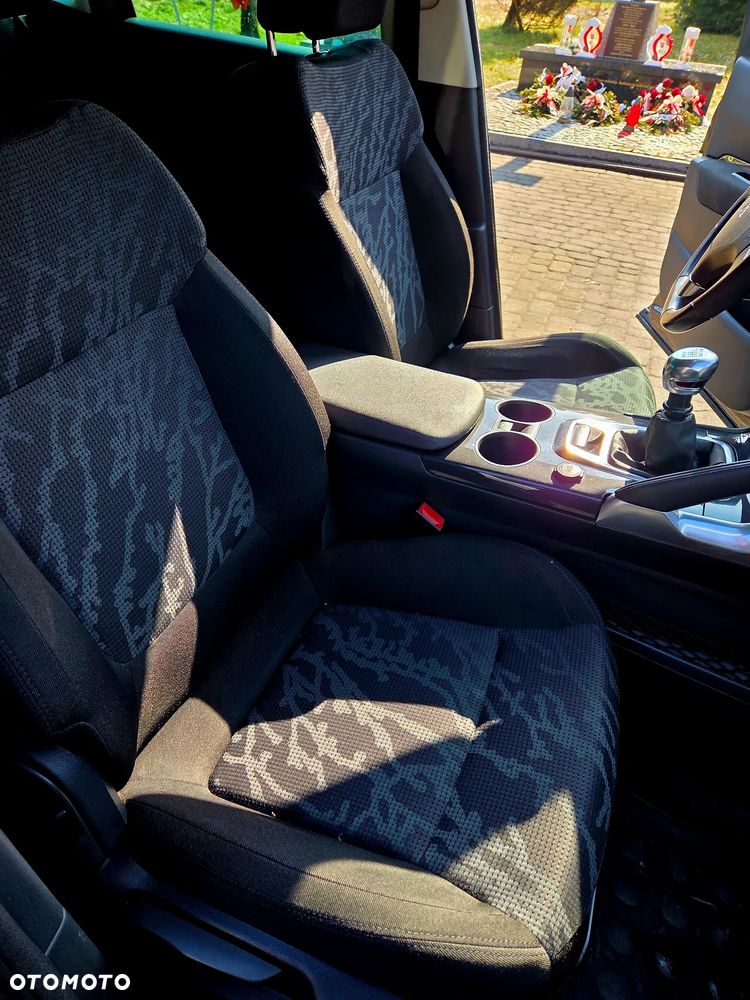 Peugeot 3008 1.6 HDi Premium - 17