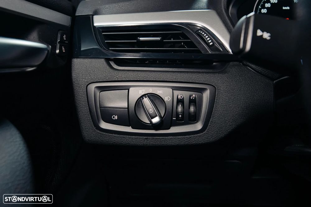BMW X1 - 28