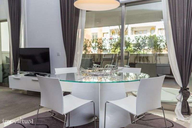 Apartamento T2 de Luxo na Praia da Rocha - Grande imagem: 4/12