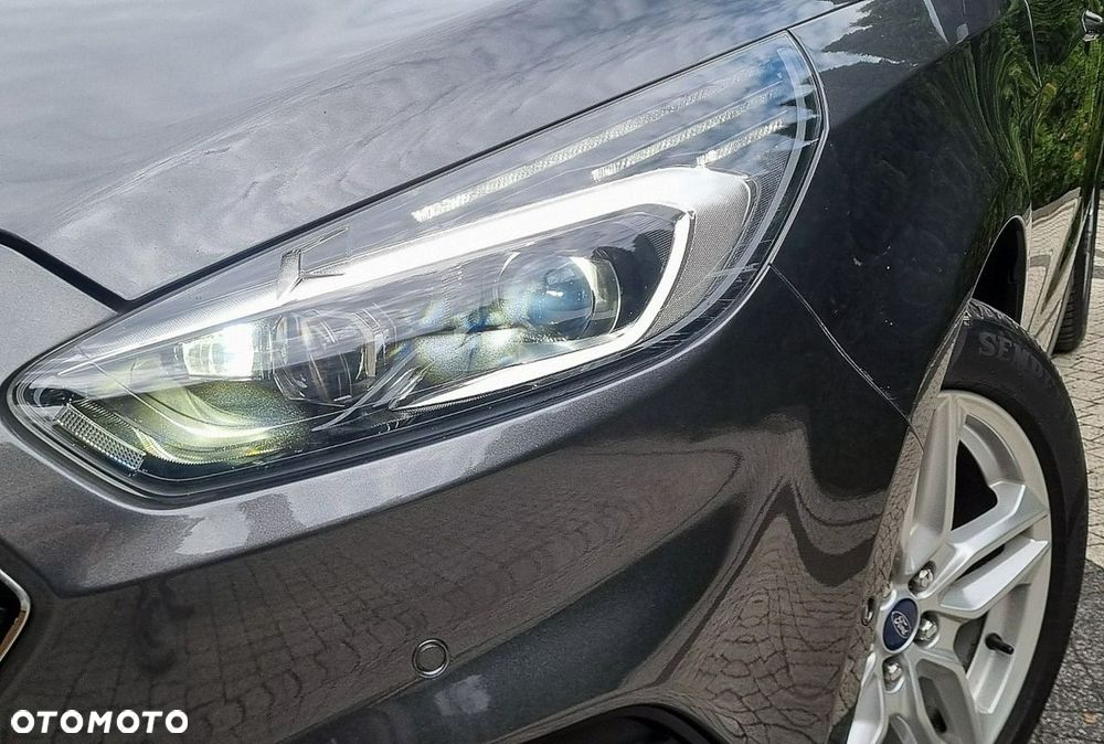 Ford S-Max - 10