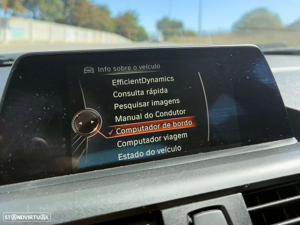 BMW 116 d EDynamics Line Urban - 12