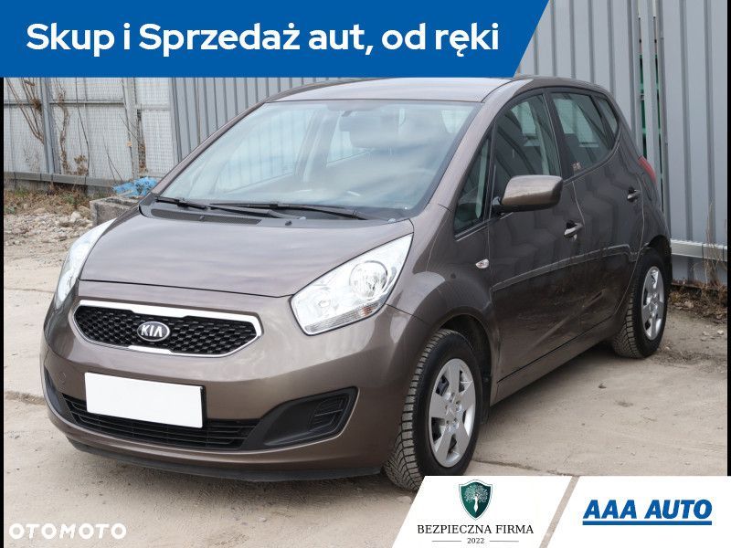 Kia Venga - 3