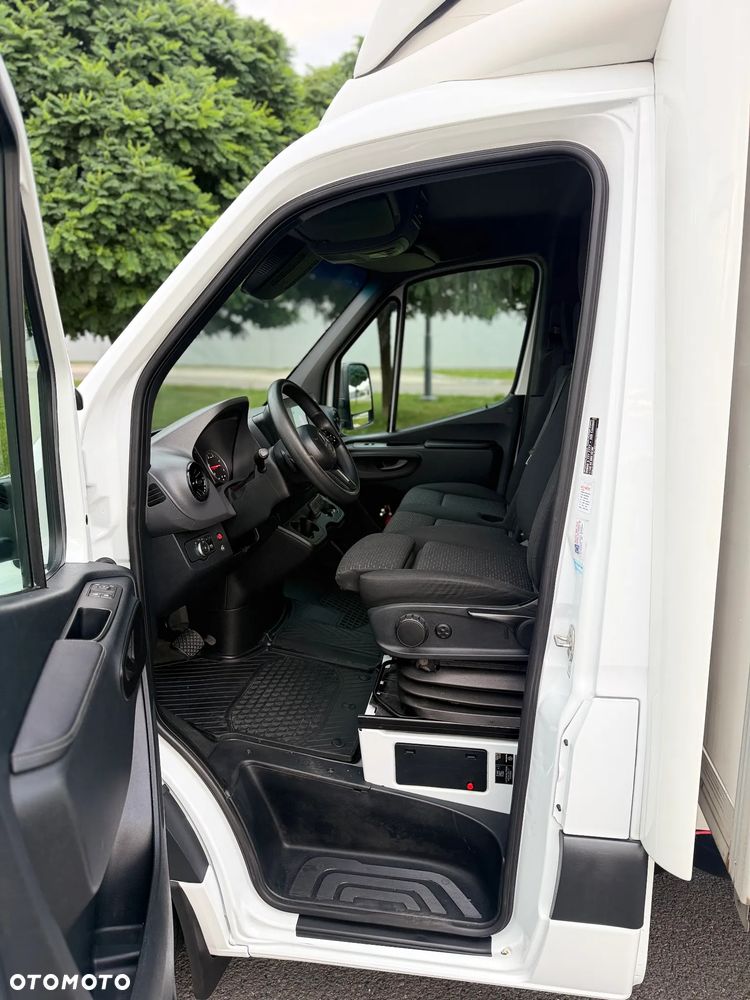 Mercedes-Benz Sprinter 519CDI 5,5t - 8