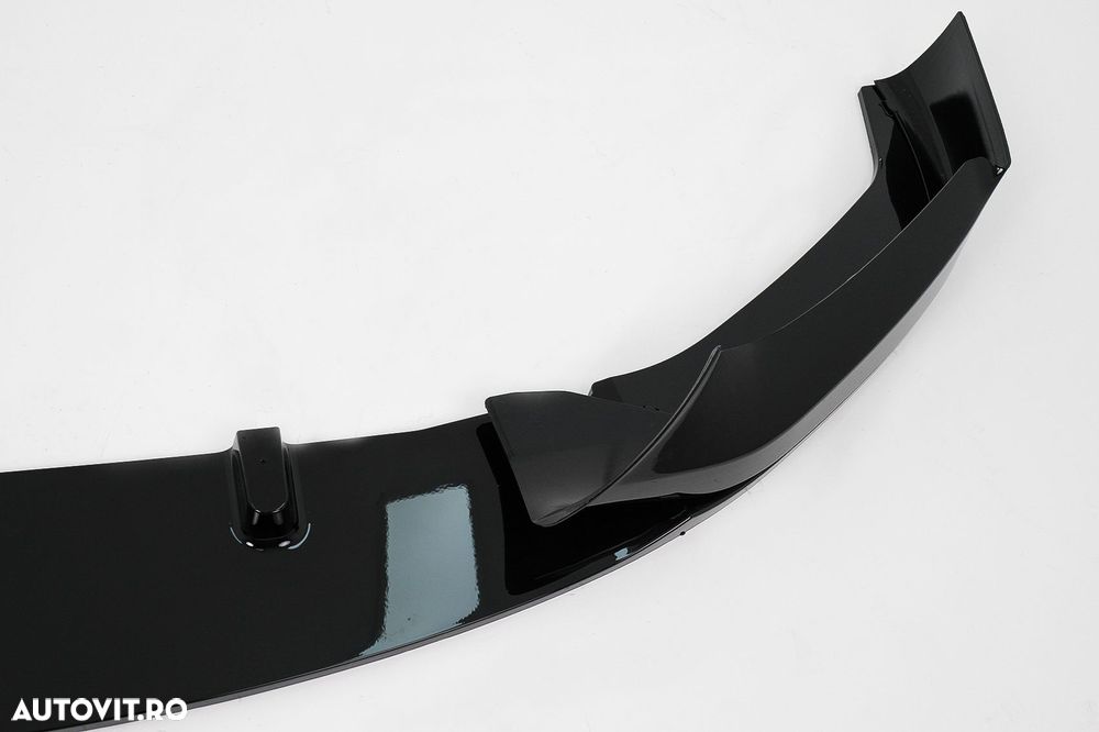 Prelungire Bara Fata Negru Lucios compatibil cu BMW Seria 5 G30 G31 (2 - 5
