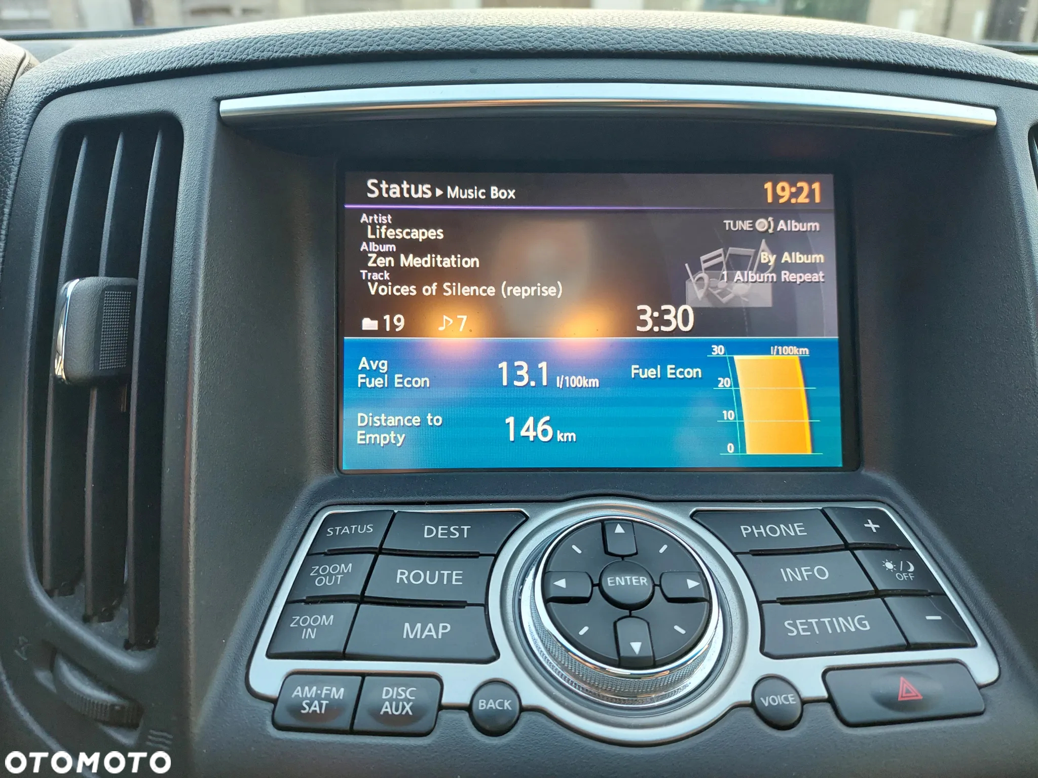Infiniti G G37 AWD S - 17