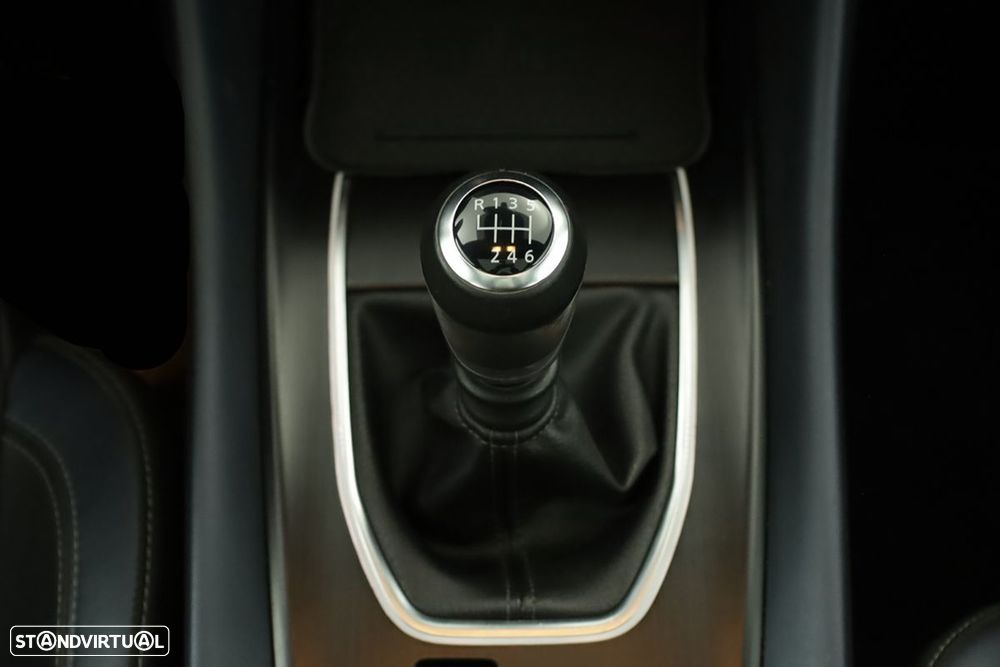 Nissan Qashqai 1.3 DIG-T Tekna - 14