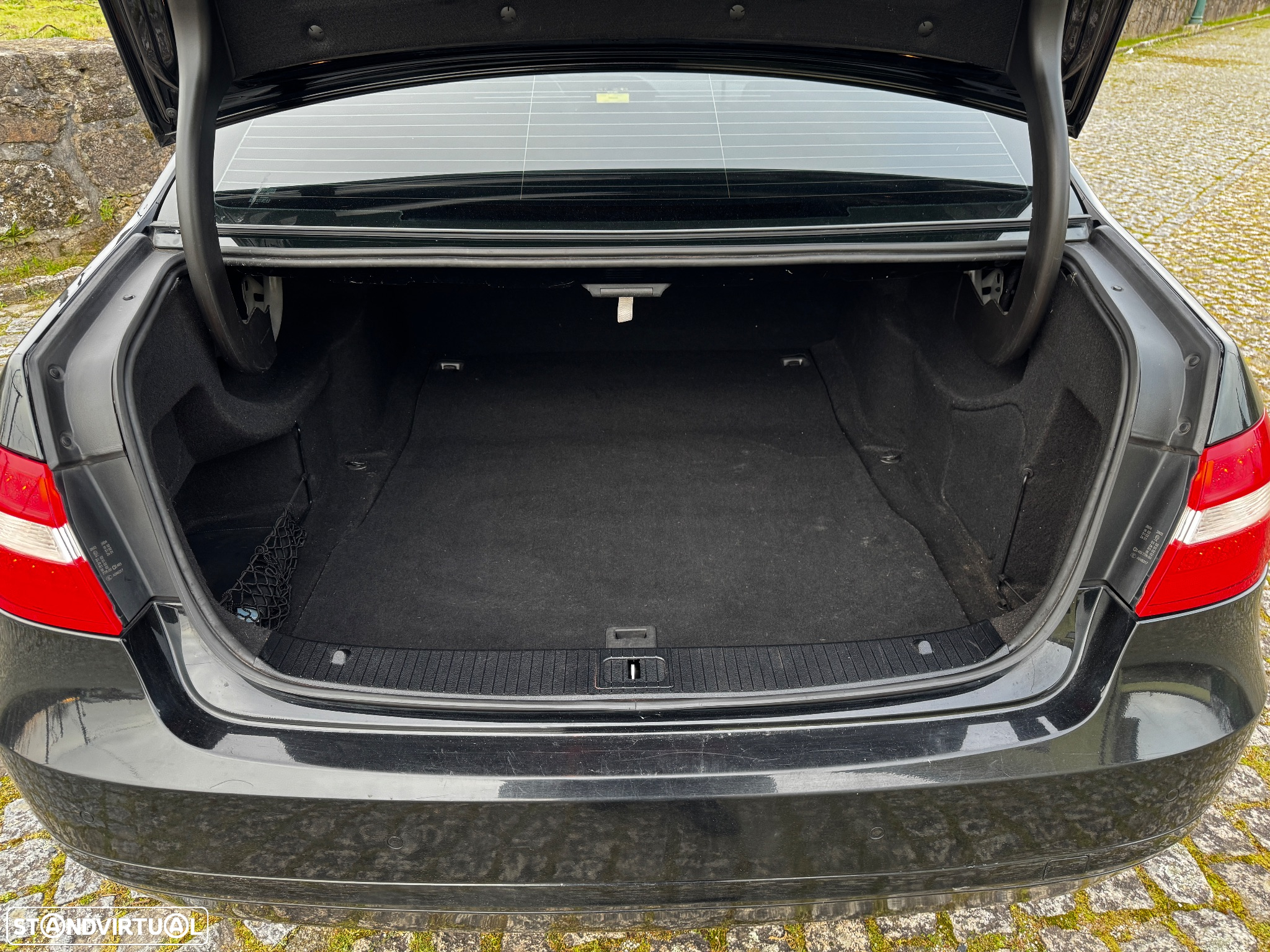 Mercedes-Benz E 200 CDi Avantgarde Aut. - 16