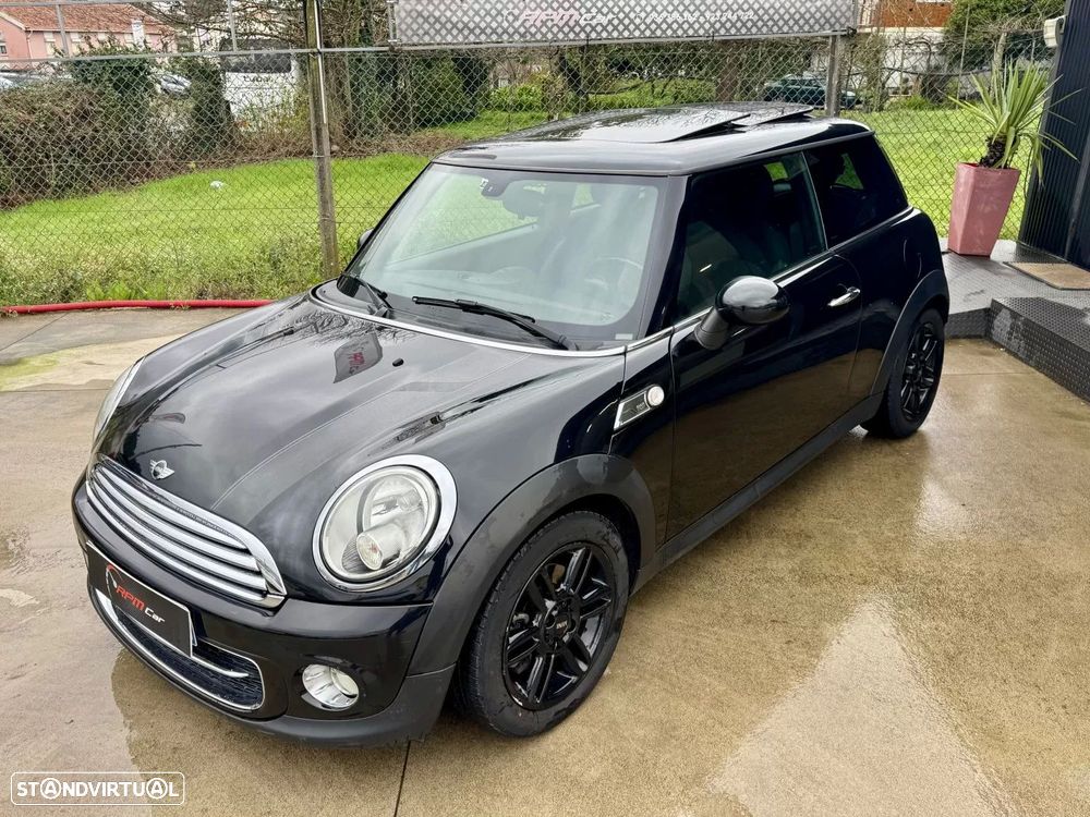 MINI 3 Portas Cooper D - 5