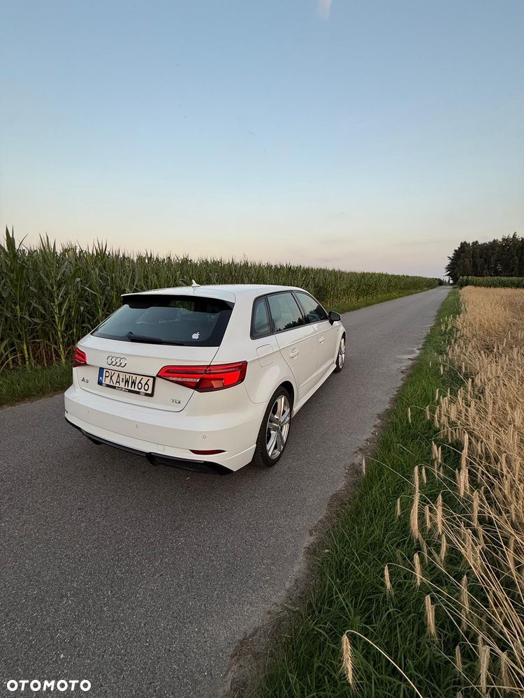 Audi A3 Sportback - 4