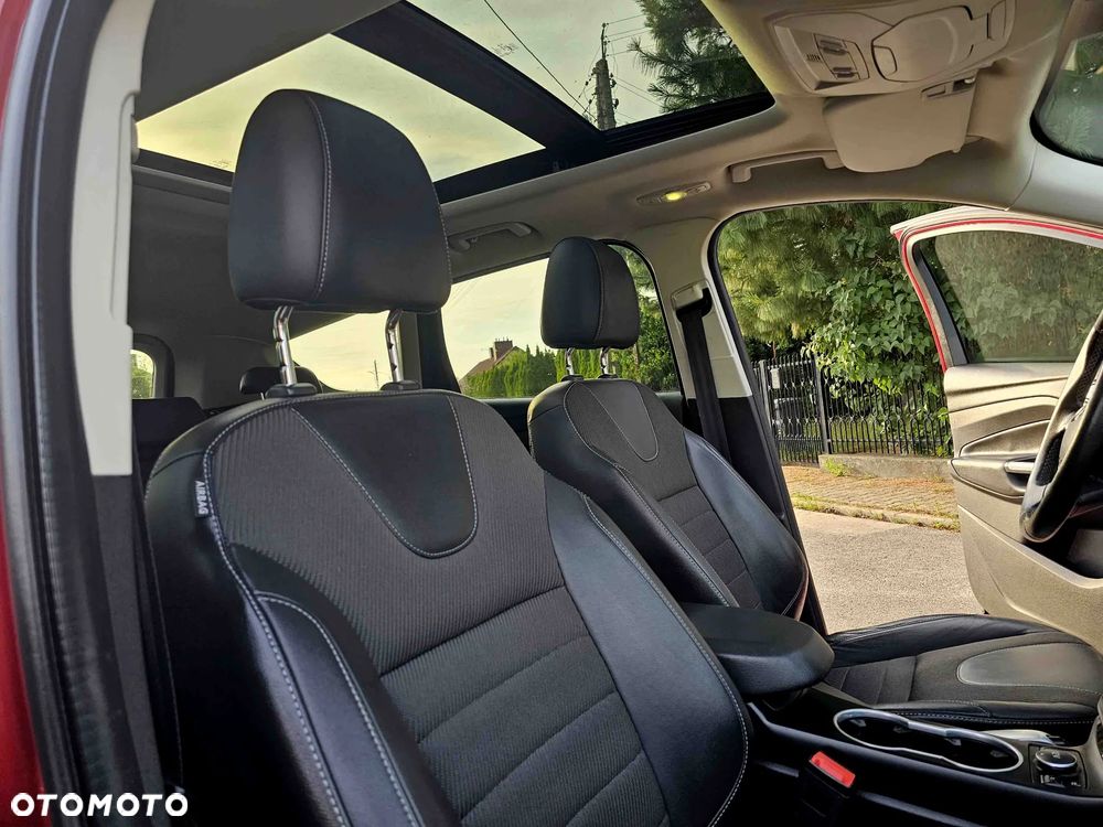 Ford Kuga 2.0 TDCi 4x4 Individual - 27
