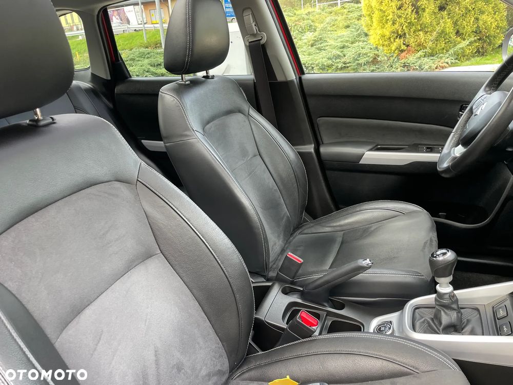 Suzuki Vitara 1.6 DDiS (4x4) Allgrip Comfort - 26