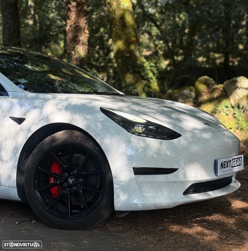 Tesla Model 3 Standard Range Plus RWD - 3