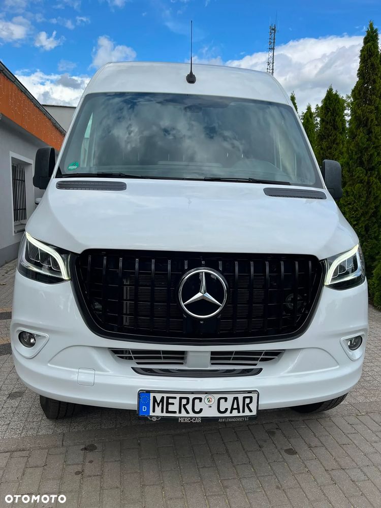 Mercedes-Benz Sprinter 319 4x4 - 9