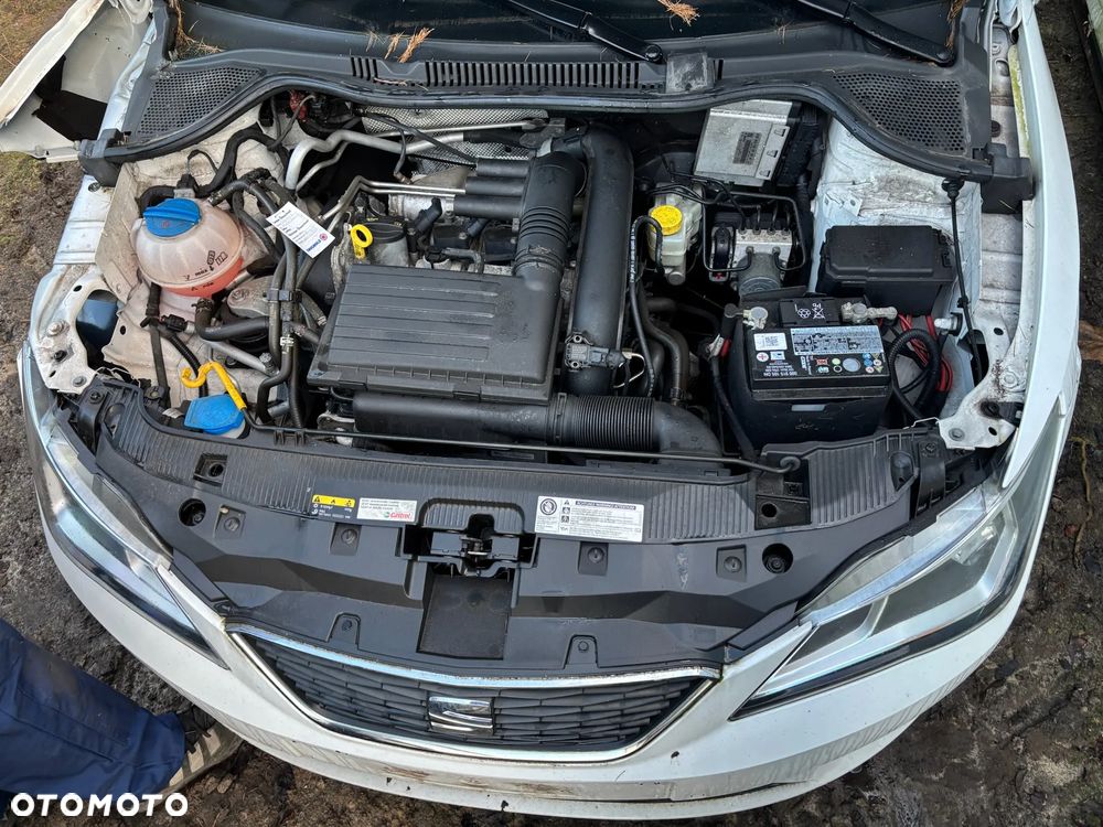 Seat Ibiza SC 1.2 TSI CONNECT - 10