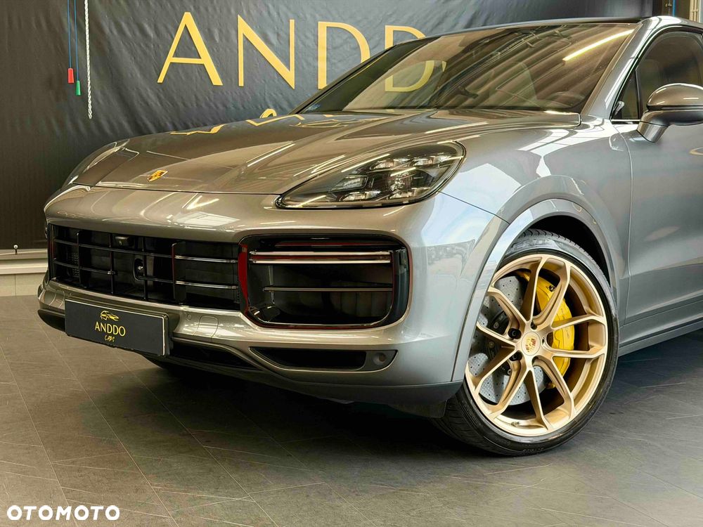 Porsche Cayenne Turbo - 7