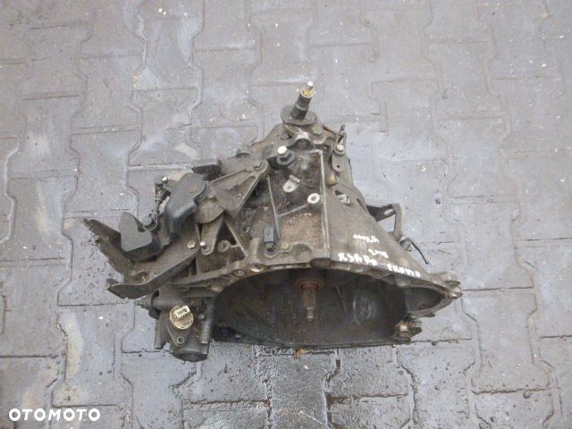 MANUALNA SKRZYNIA BIEGÓW CITROEN XSARA PICASSO 2.0 HDI 20DL64 - 4