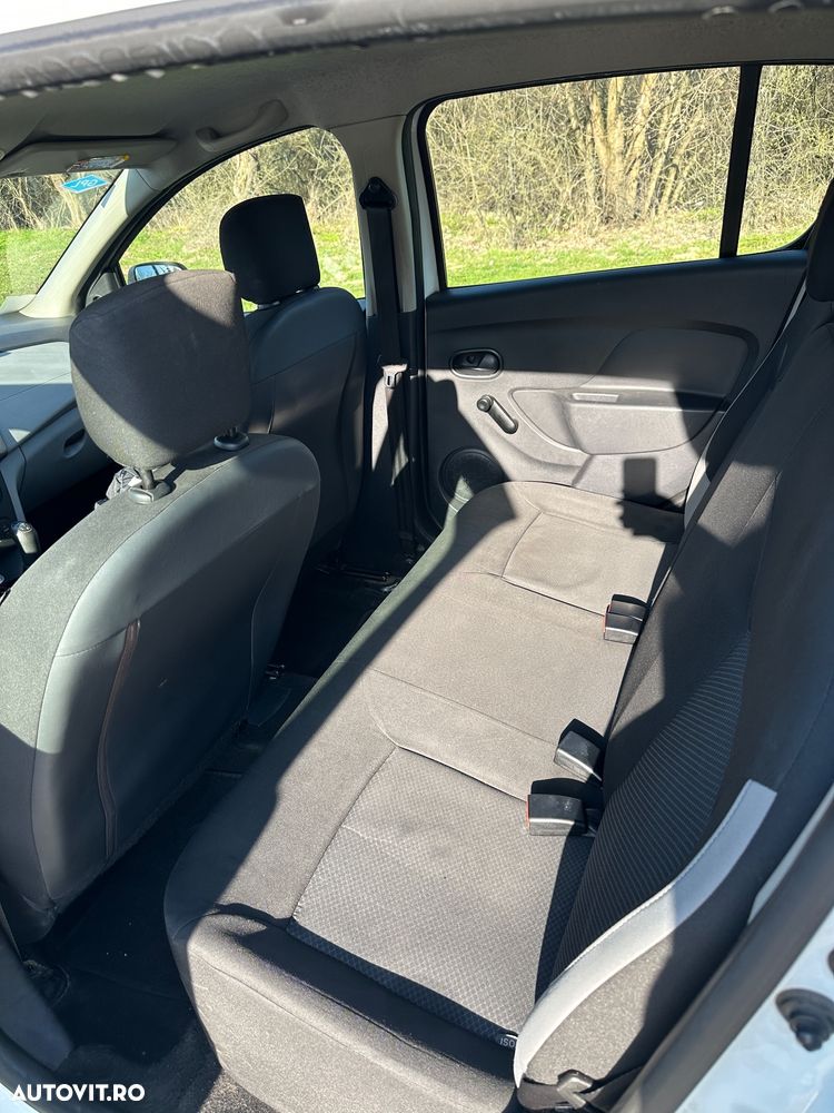 Dacia Sandero 1.2 - 5
