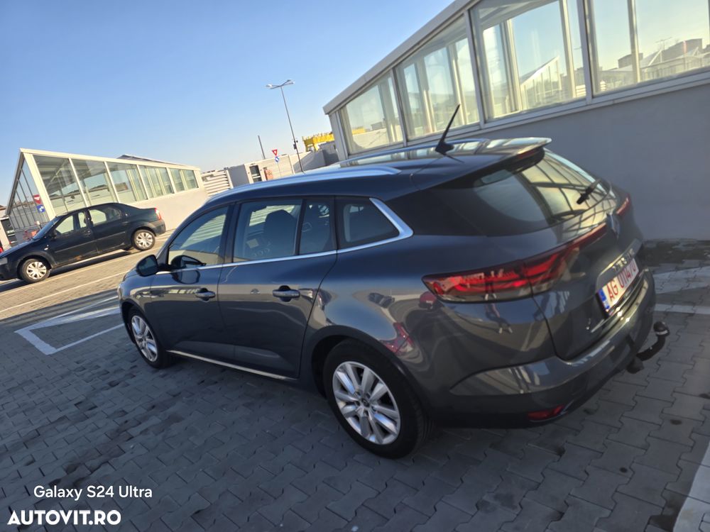 Renault Megane TCe Zen - 5