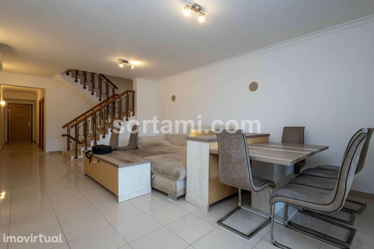 Apartamento T2+2 Venda em Quarteira,Loulé - Grande imagem: 3/39