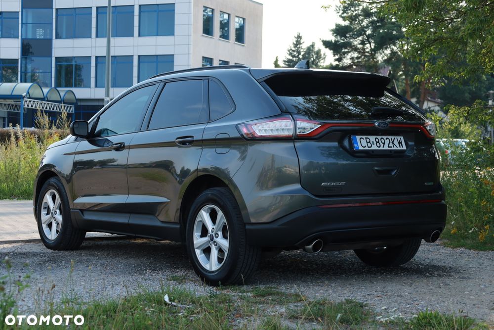 Ford Edge 2.0 EcoBlue Twin-Turbo 4WD Titanium - 4