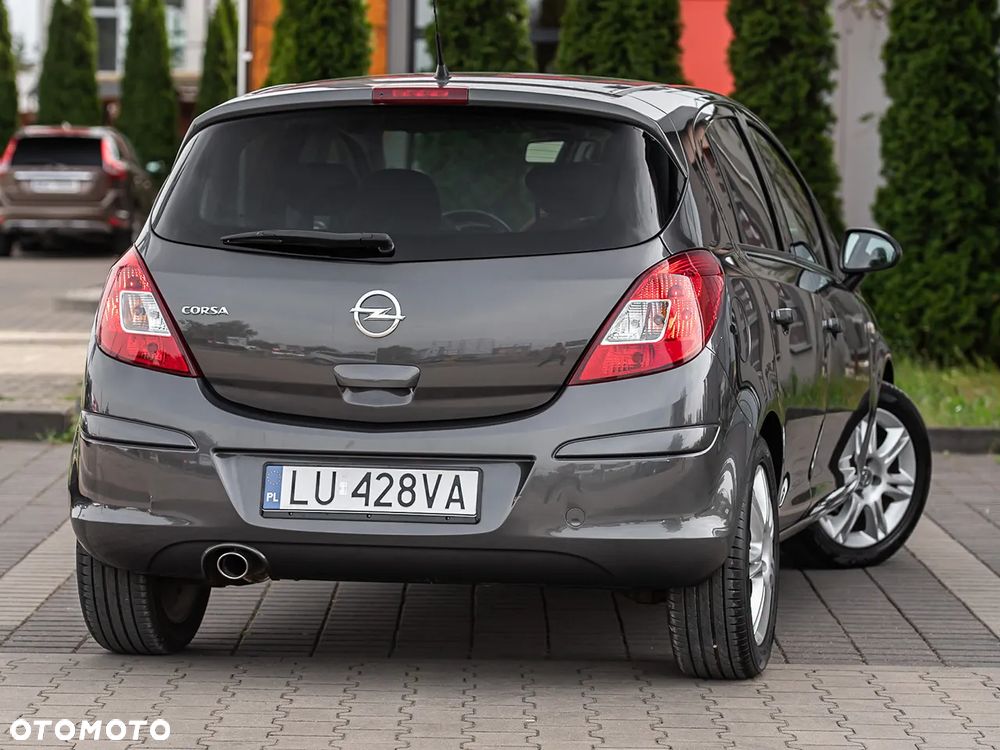 Opel Corsa 1.4 16V Innovation - 6