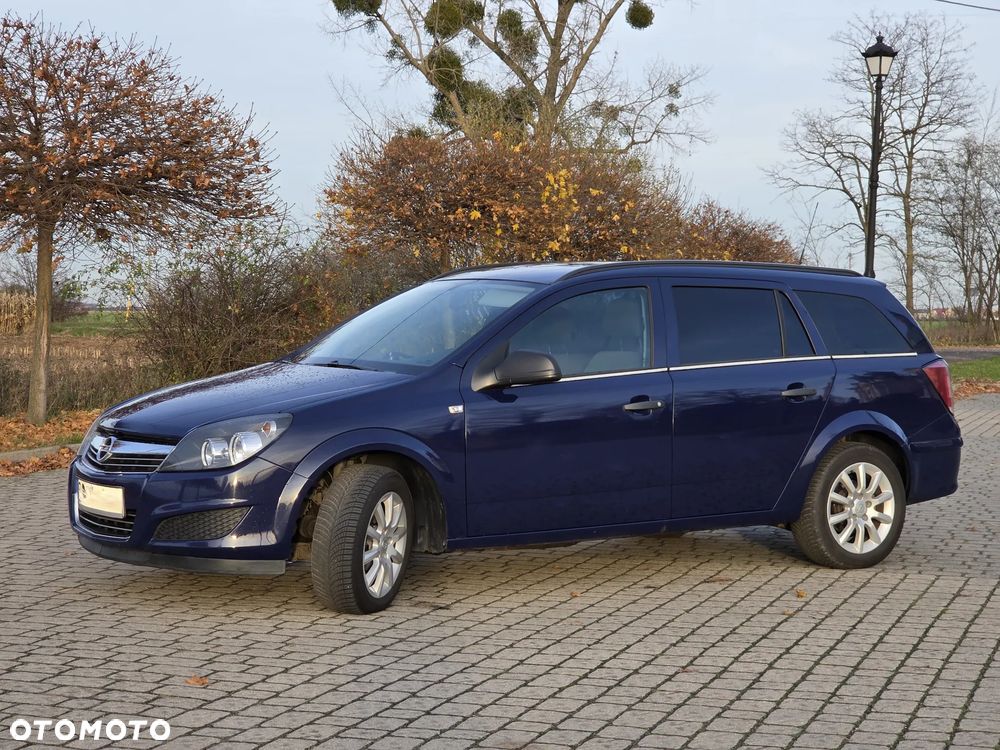 Opel Astra 1.7 CDTI ecoFLEX - 2