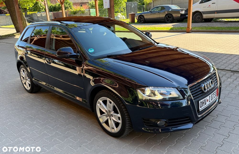 Audi A3 Sportback - 10