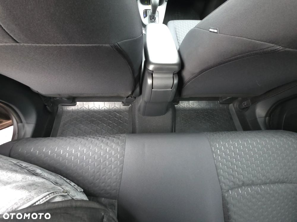 Toyota Yaris Cross Hybrid 1.5 Comfort - 16