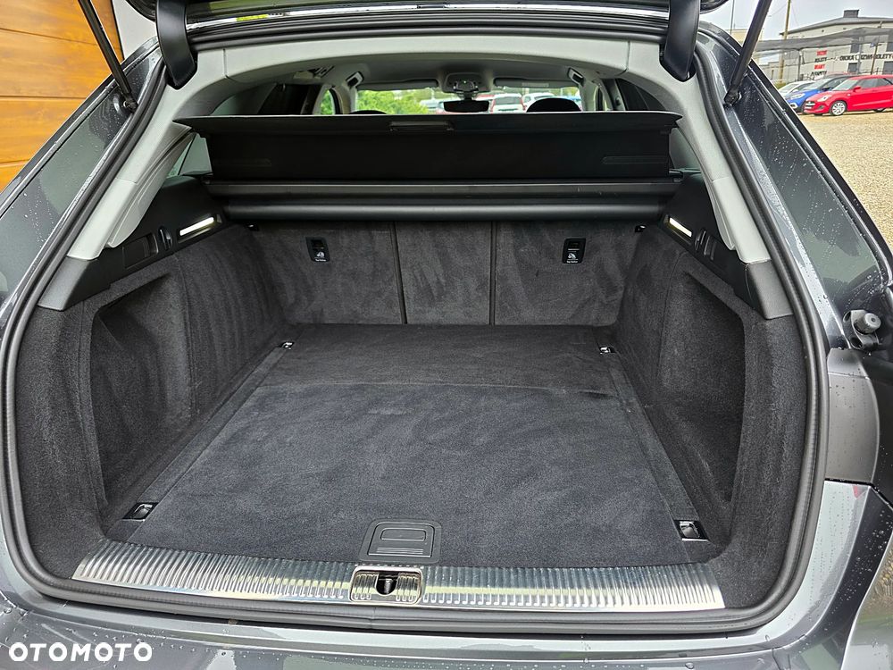 Audi A4 Avant 2024