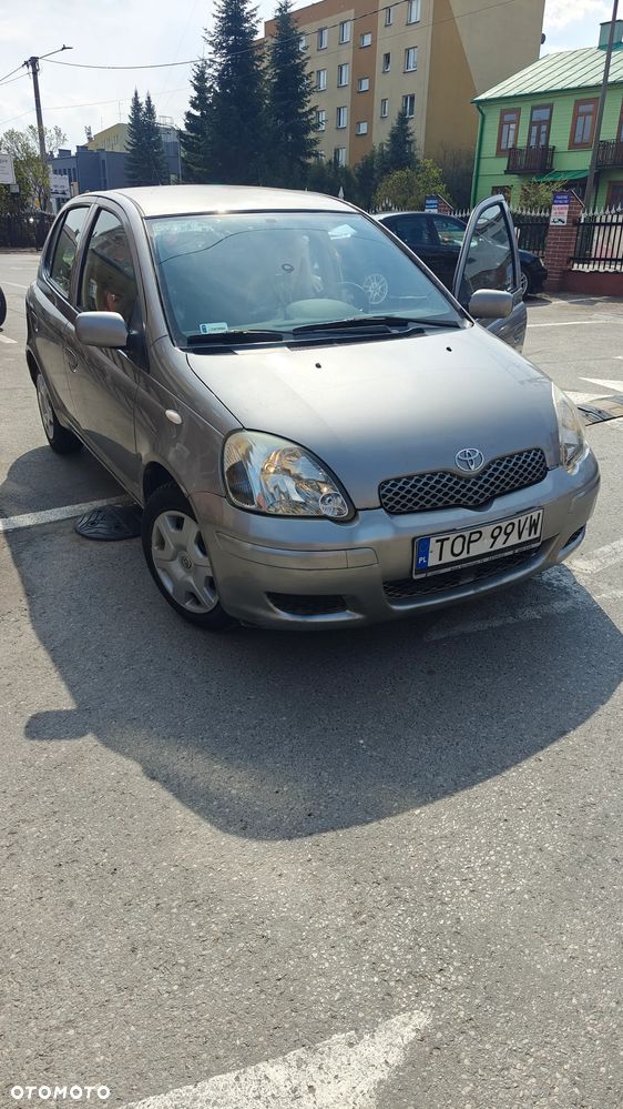 Toyota Yaris 1.4 D-4D Sol - 2