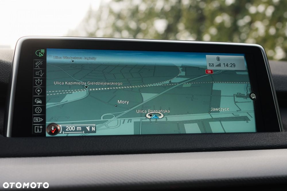 BMW X5 xDrive25d - 17