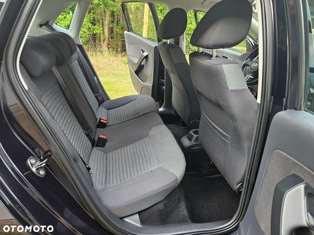 Volkswagen Polo 1.4 MATCH - 28