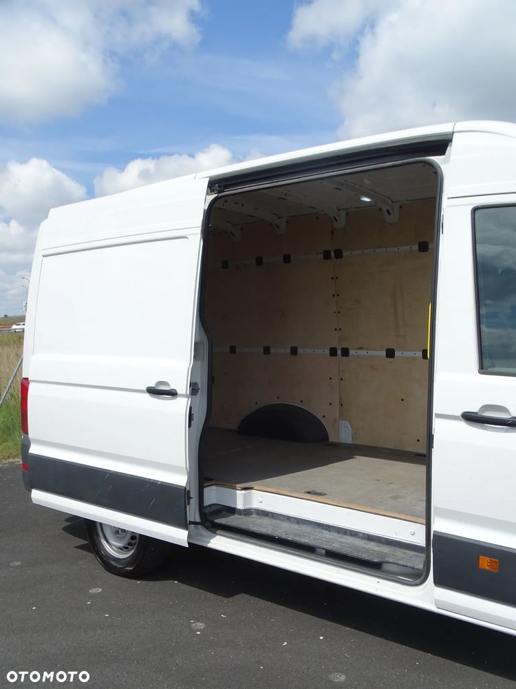 Volkswagen Crafter - 12