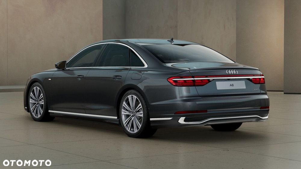 Audi A8 - 4