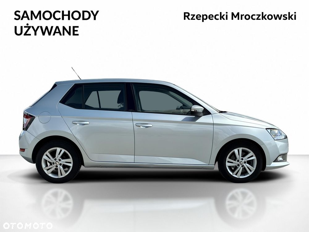 Skoda Fabia 1.0 TSI Ambition DSG - 8