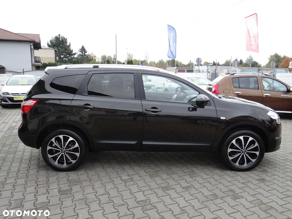 Nissan Qashqai+2 2.0 Tekna - 8