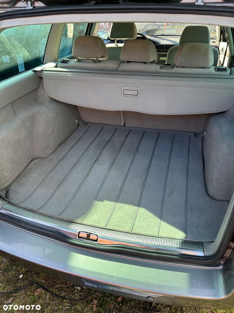 Volkswagen Passat - 3