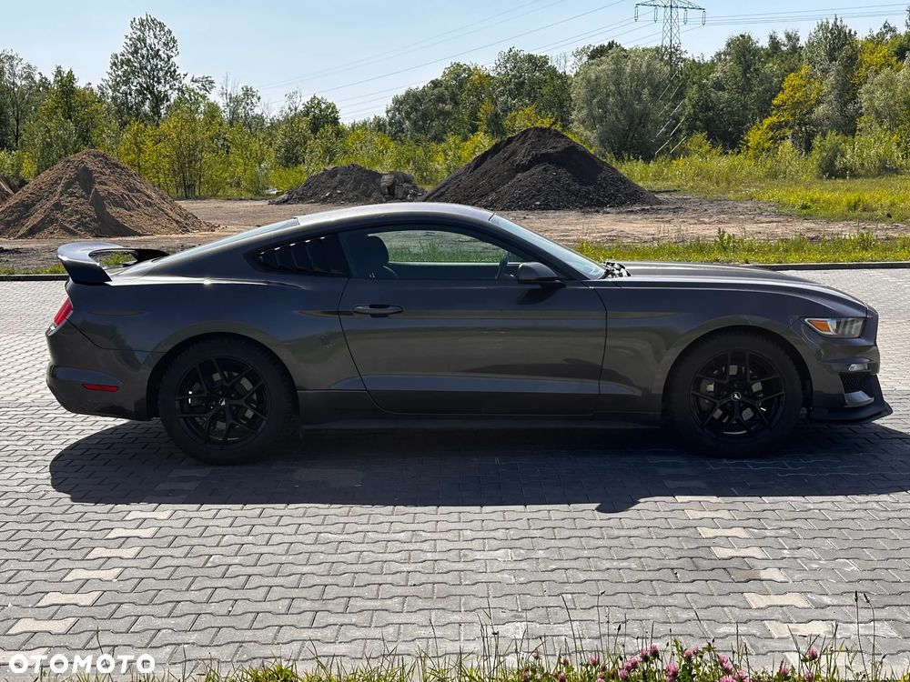 Ford Mustang 3.7 V6 - 11