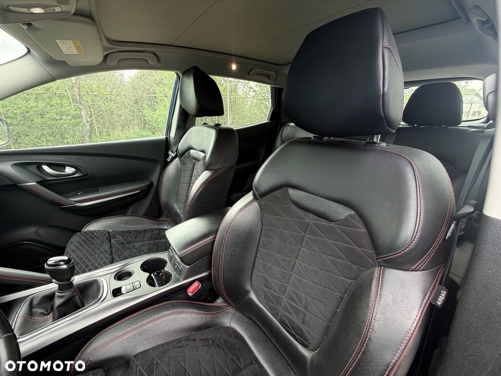 Renault Kadjar 1.3 TCe FAP Black Edition - 28