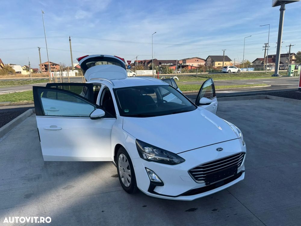 Ford Focus Turnier 1.5 EcoBlue Start-Stopp-System Aut. TITANIUM DESIGN - 22