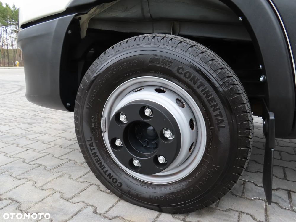 Iveco DAILY 70C16 Wywrotka Siatkowa Kiper Wywrot x 3 Strony 4.20 CM Długi 8 E.Palet Renomowanej Firmy ROMCAR Rozstaw Osi 4100 mm HAK 3500 Kg 40 Tys Km Przeb. Stan Auta JAK NOWY - 28