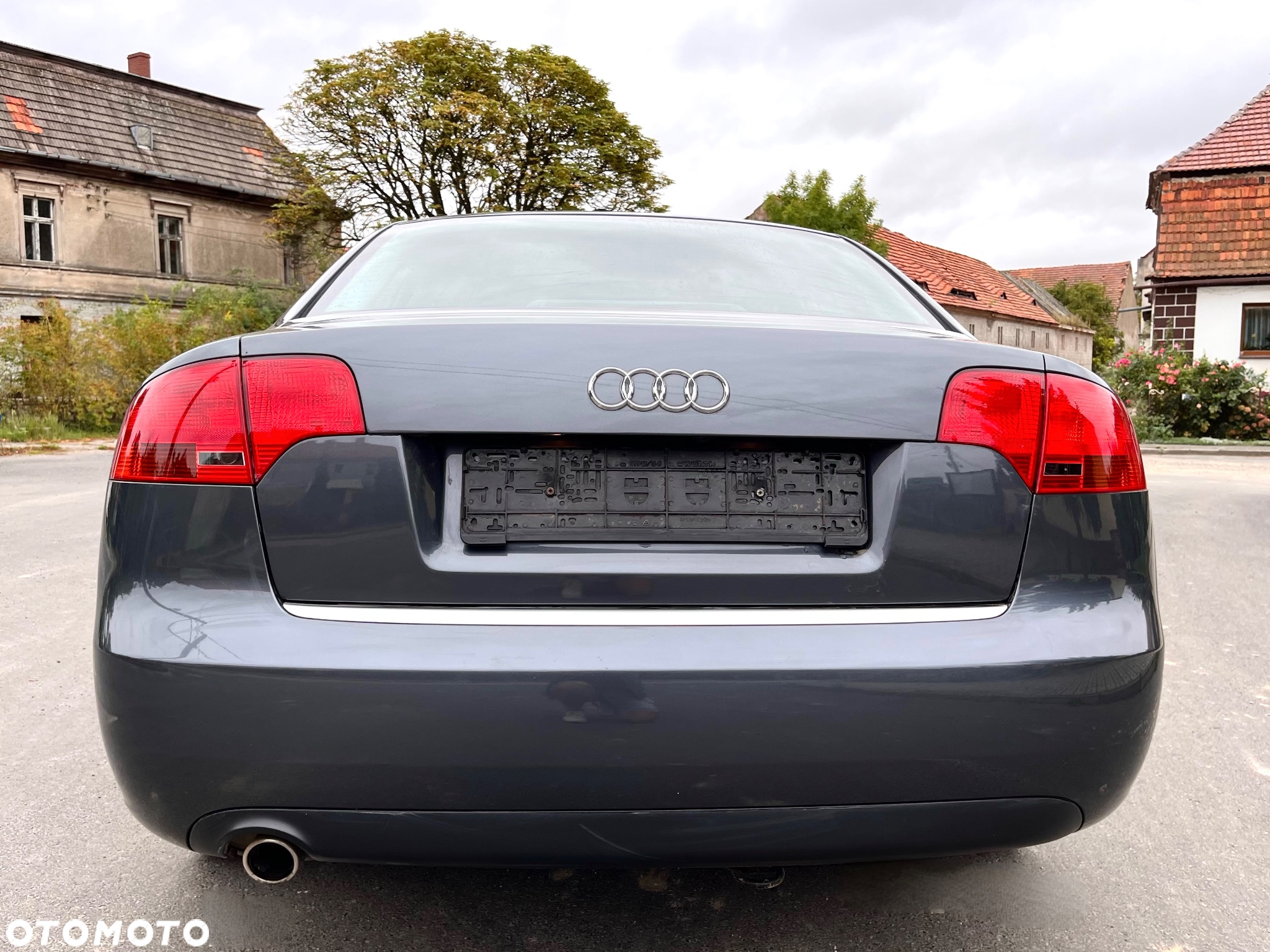Audi A4 - 8