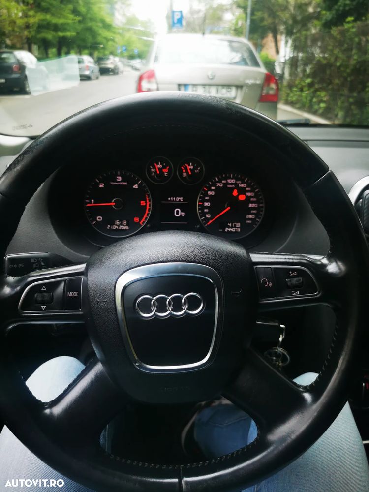 Audi A3 Sportback 1.6 TDI Attraction - 6