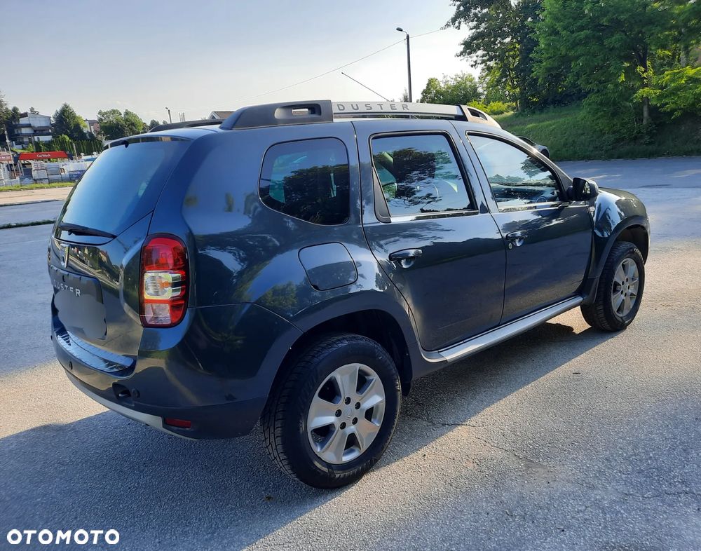 Dacia Duster 1.6 SCe Laureate S&S - 17