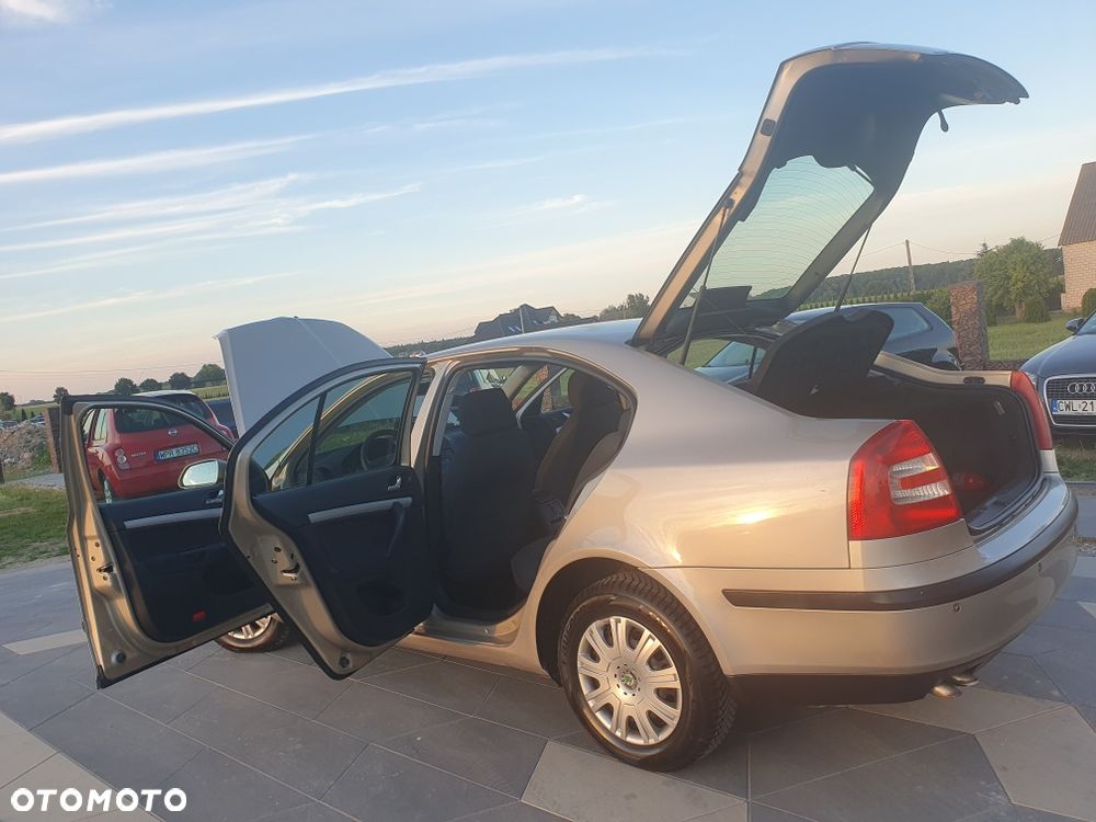 Skoda Octavia - 4